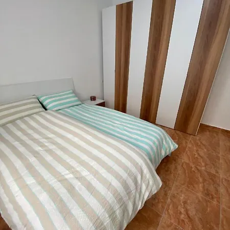 Apartament Larisa's